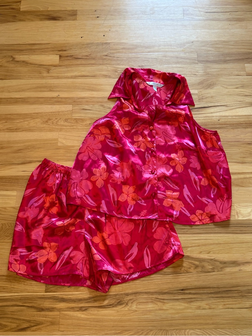 Women’s‎ vintage Silky Floral Pajama Set - Pink & Red